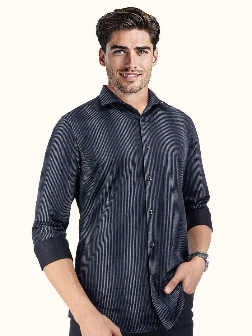 Men Smart Fit Stripped Black Full Sleeve Shirt
