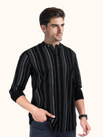 Load image into Gallery viewer, Men Smart Fit Stripped Black Full Sleeve Shirt
