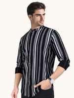 Load image into Gallery viewer, Men Smart Fit Stripped Black Full Sleeve Shirt
