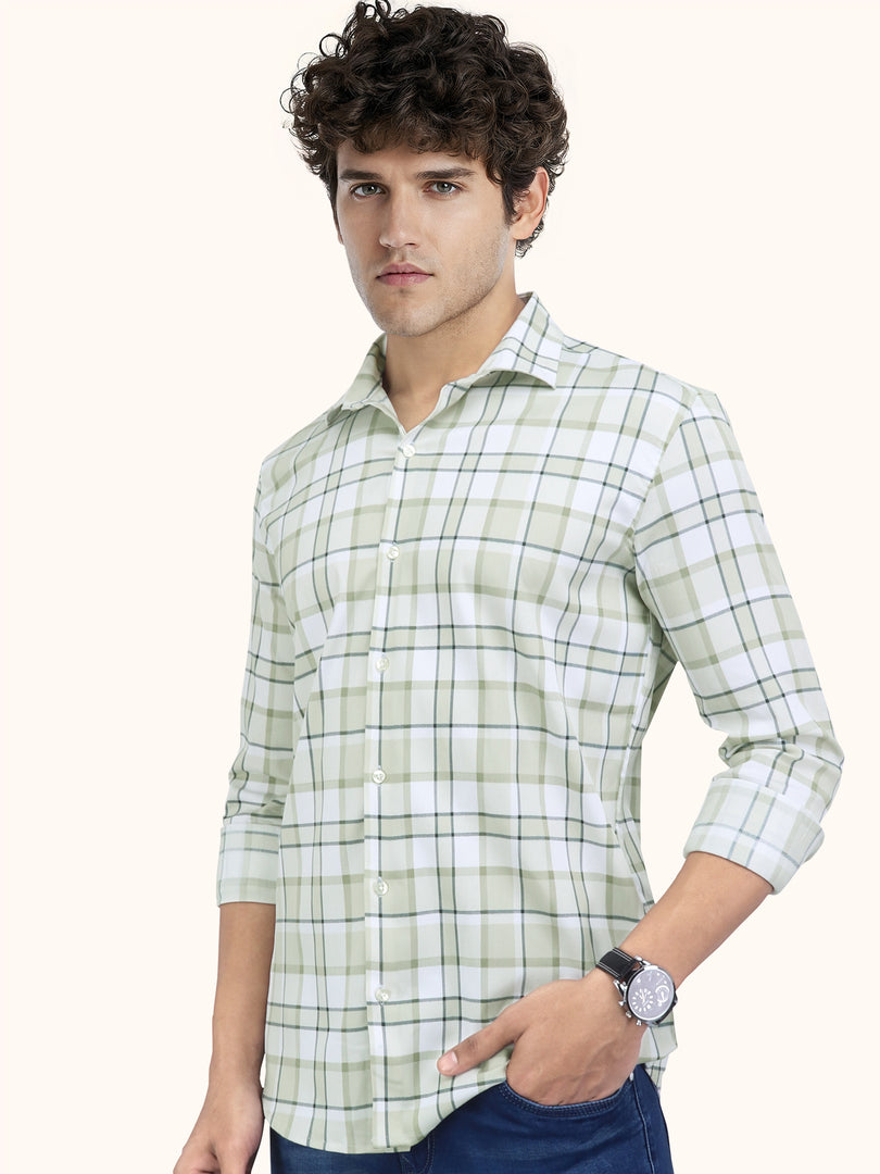 Men Smart Fit Chequered Olive Full Sleeve Shirt