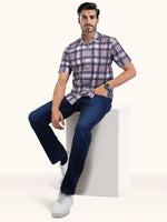 Load image into Gallery viewer, Men Smart Fit Chequered Bronze Half Sleeve Shirt
