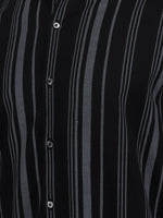 Load image into Gallery viewer, Men Smart Fit Stripped Black Full Sleeve Shirt
