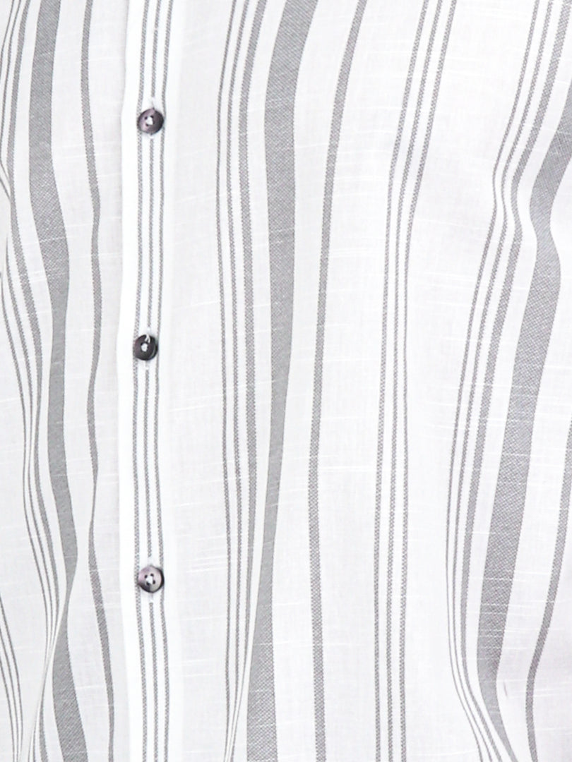 Men Smart Fit Stripped White Full Sleeve Shirt
