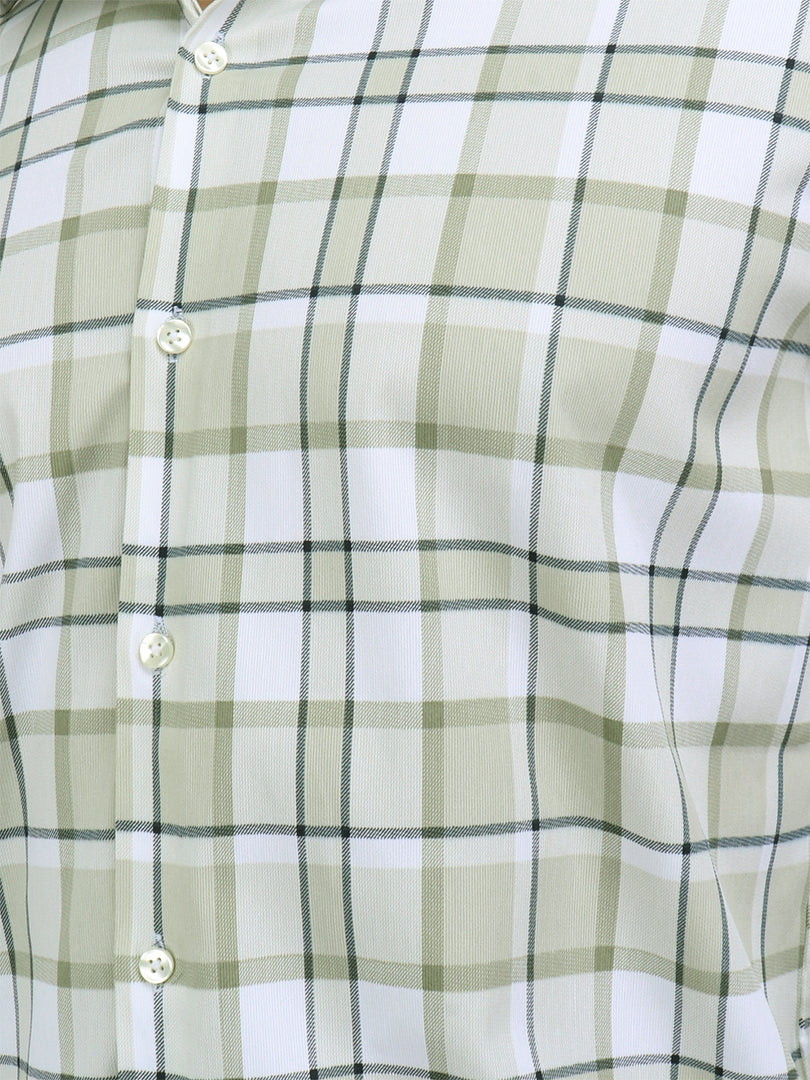 Men Smart Fit Chequered Olive Full Sleeve Shirt