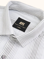 Load image into Gallery viewer, Men Smart Fit Stripped White Full Sleeve Shirt
