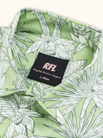 Load image into Gallery viewer, Men Smart Fit Floral Print Green Full Sleeve Shirt
