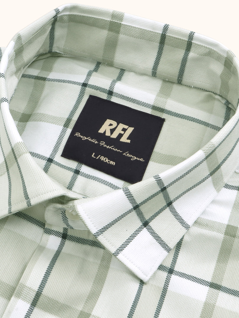 Men Smart Fit Chequered Olive Full Sleeve Shirt