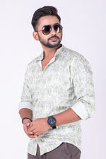 Load image into Gallery viewer, MENS COTTON GREEN PRINTED SLIM FIT FULL SLEEVE CASUAL SHIRT
