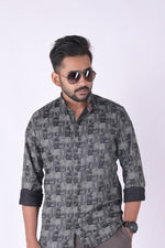 Load image into Gallery viewer, MENS COTTON BLACK PRINTED SLIM FIT FULL SLEEVE CASUAL SHIRT
